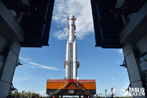 长征五B首飞成功:谁能介绍一下长征五号火箭的型号,首飞的将是那种型号。
